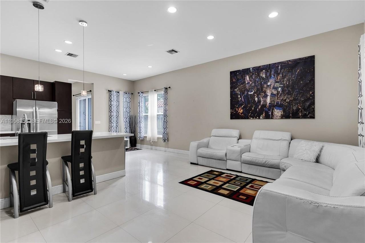 503 Sw 16th St - Photo 6 of 31