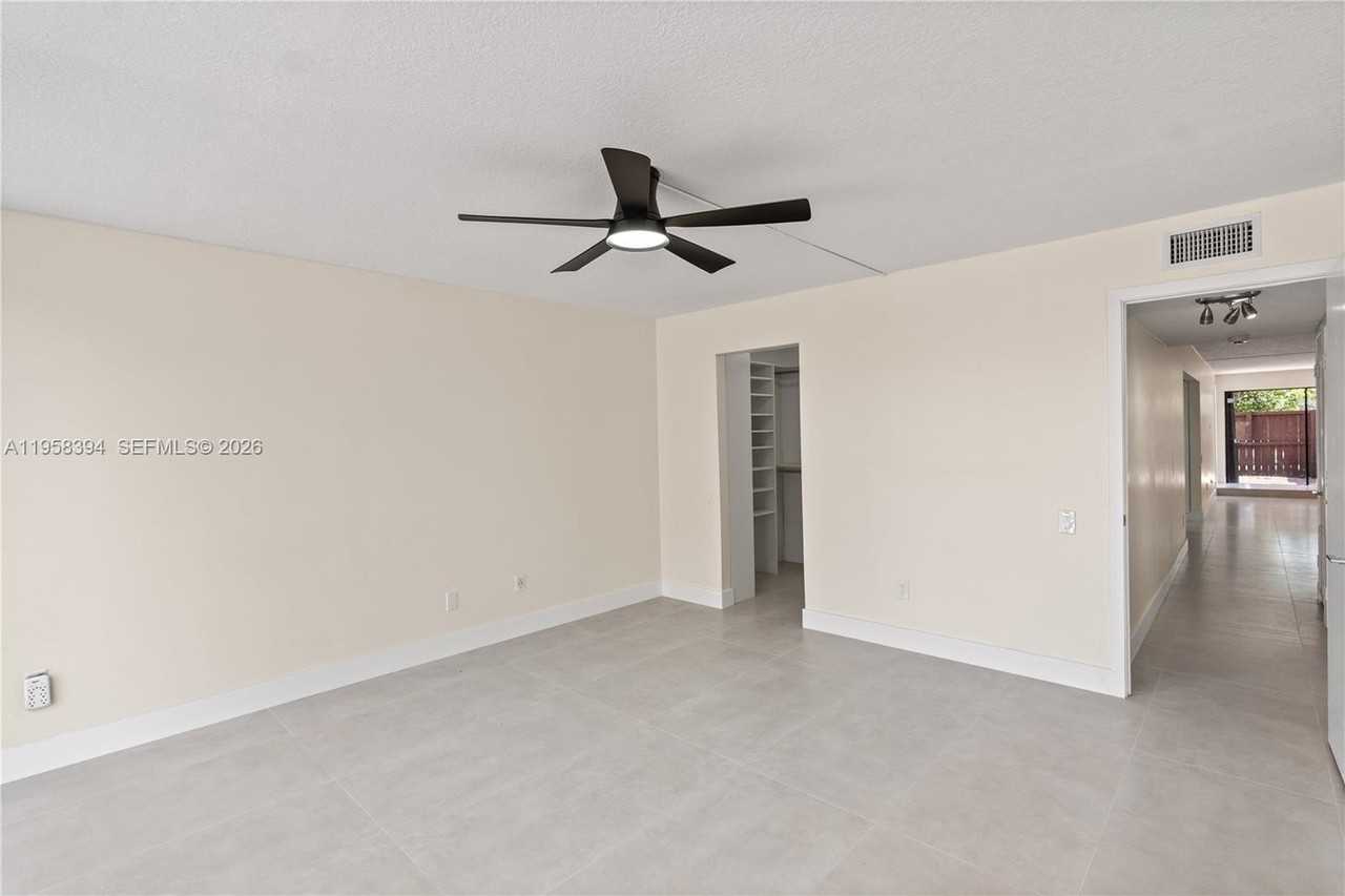 6907 Sw 115th Pl #D40 - Photo 5 of 38