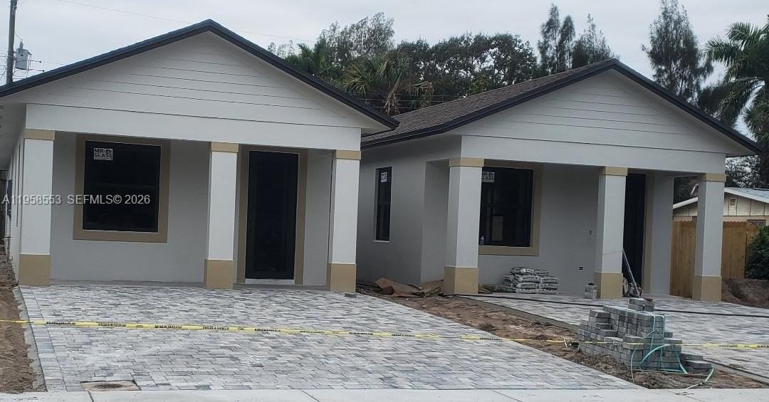 2612 Hiawatha Ave #1