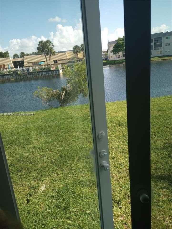 8130 Sunrise Lakes Blvd #107 - Photo 6 of 12