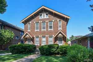 featured image of 1071 Terrace Dr