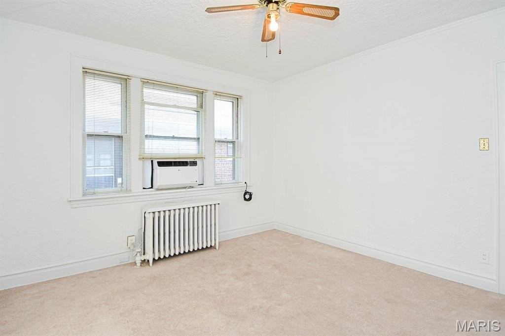 1071 Terrace Dr - Photo 7 of 24