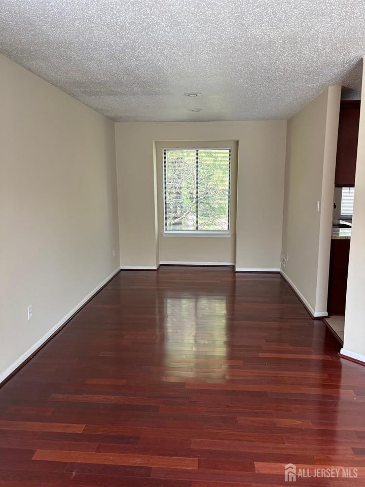 92 Gate House Ln - Photo 4 of 14