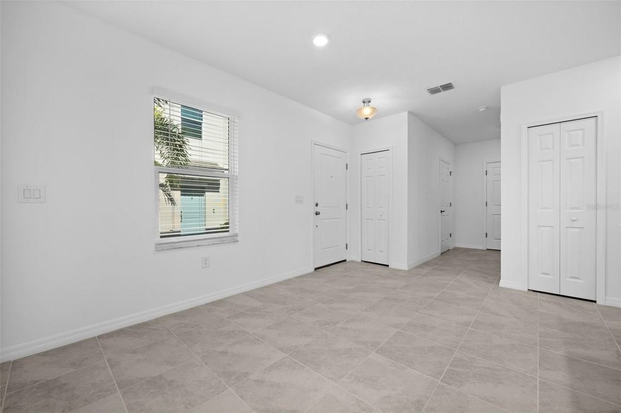 5429 Tripoli Dr - Photo 5 of 49