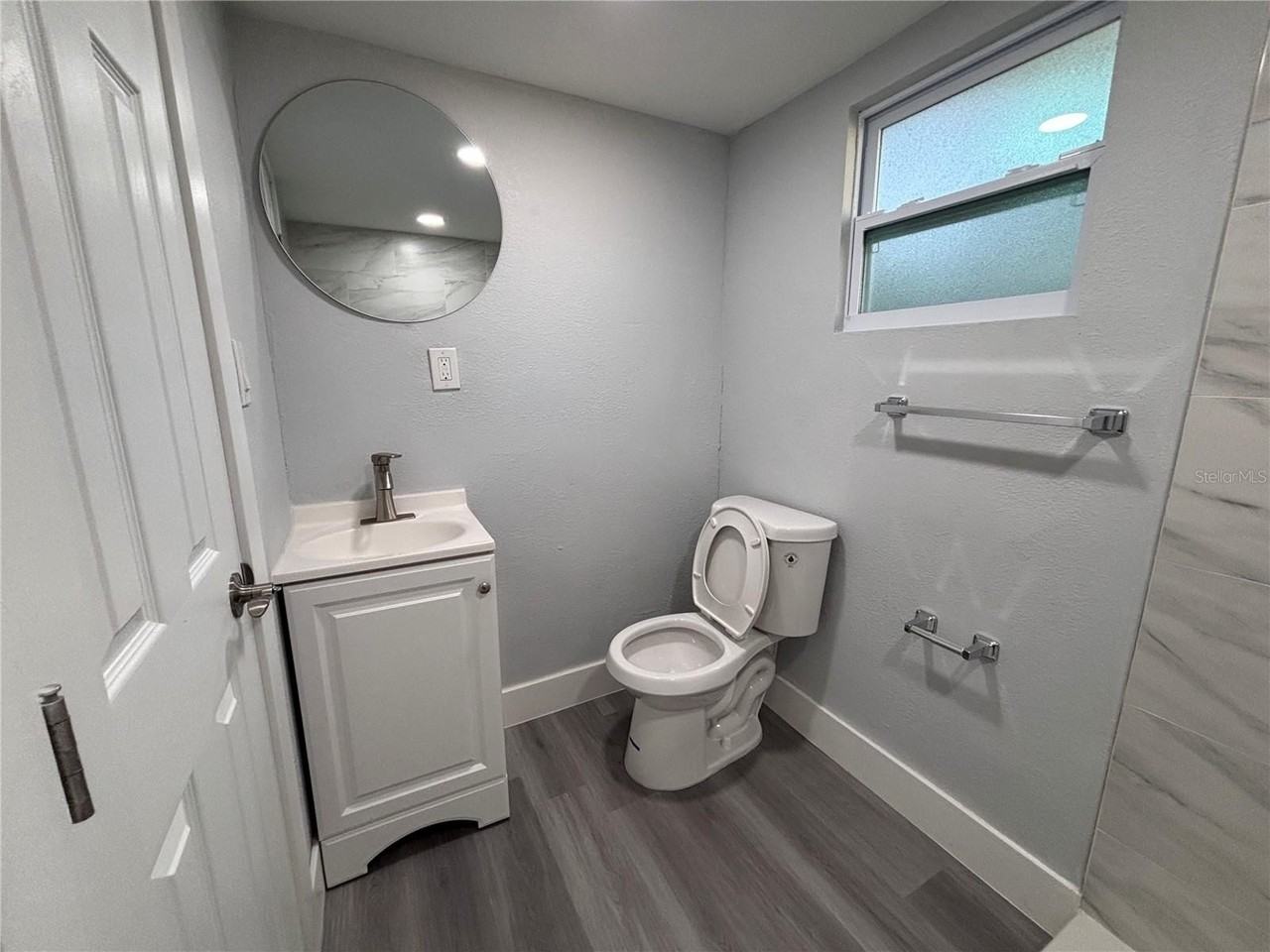 2105 N Allendale Ave #A - Photo 4 of 12