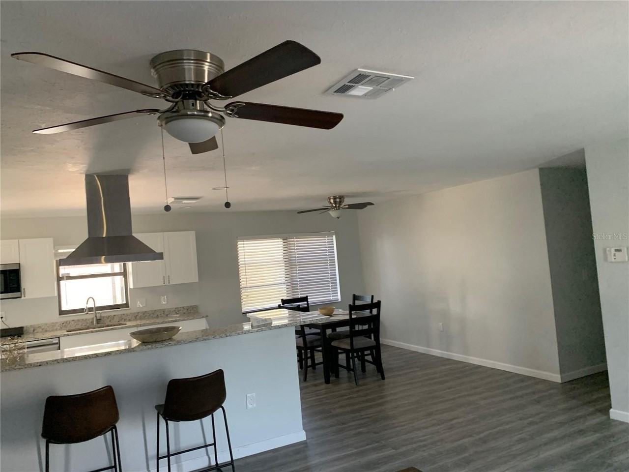 5832 Countrywood Dr - Photo 3 of 8