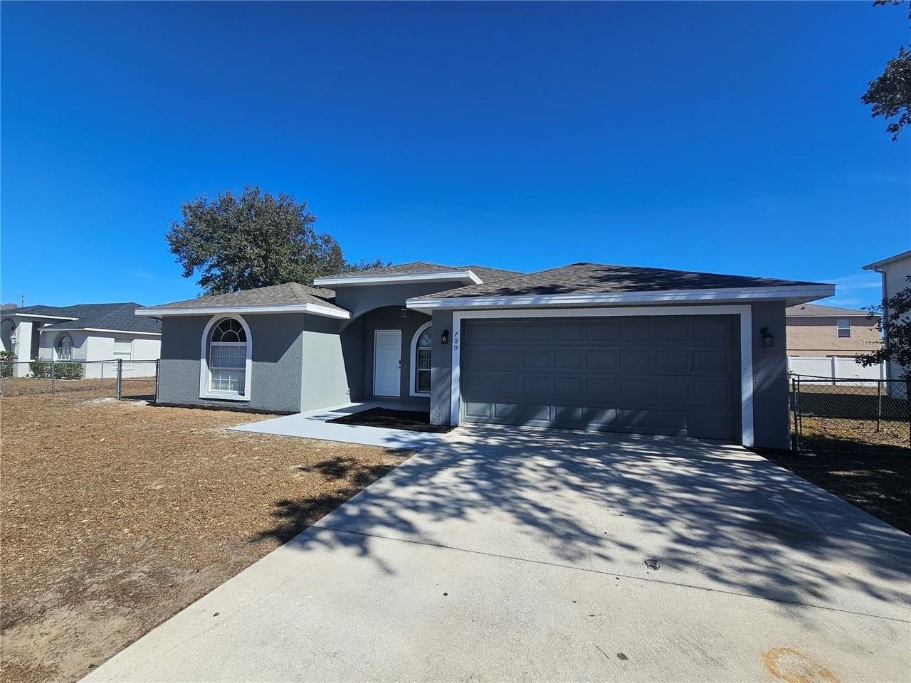 709 Platypus Ct - Photo 4 of 24