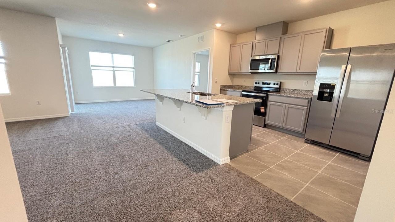 914 Princess Sabal Pt - Photo 2 of 39