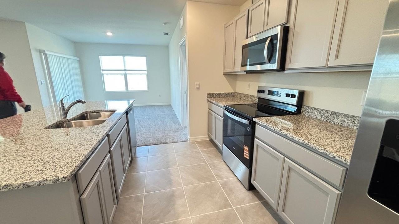 914 Princess Sabal Pt - Photo 5 of 39