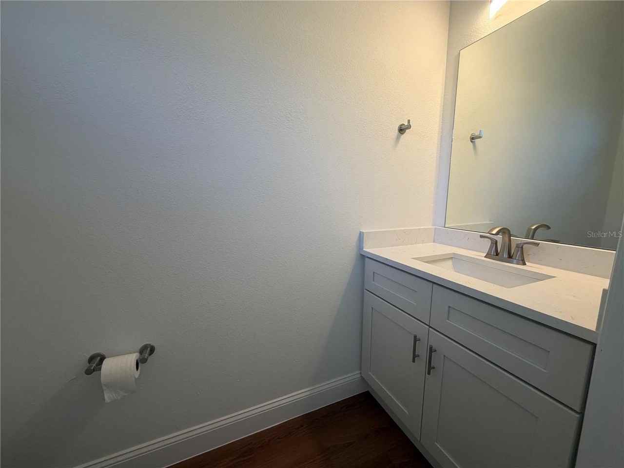 10536 Belfry Cir - Photo 3 of 26