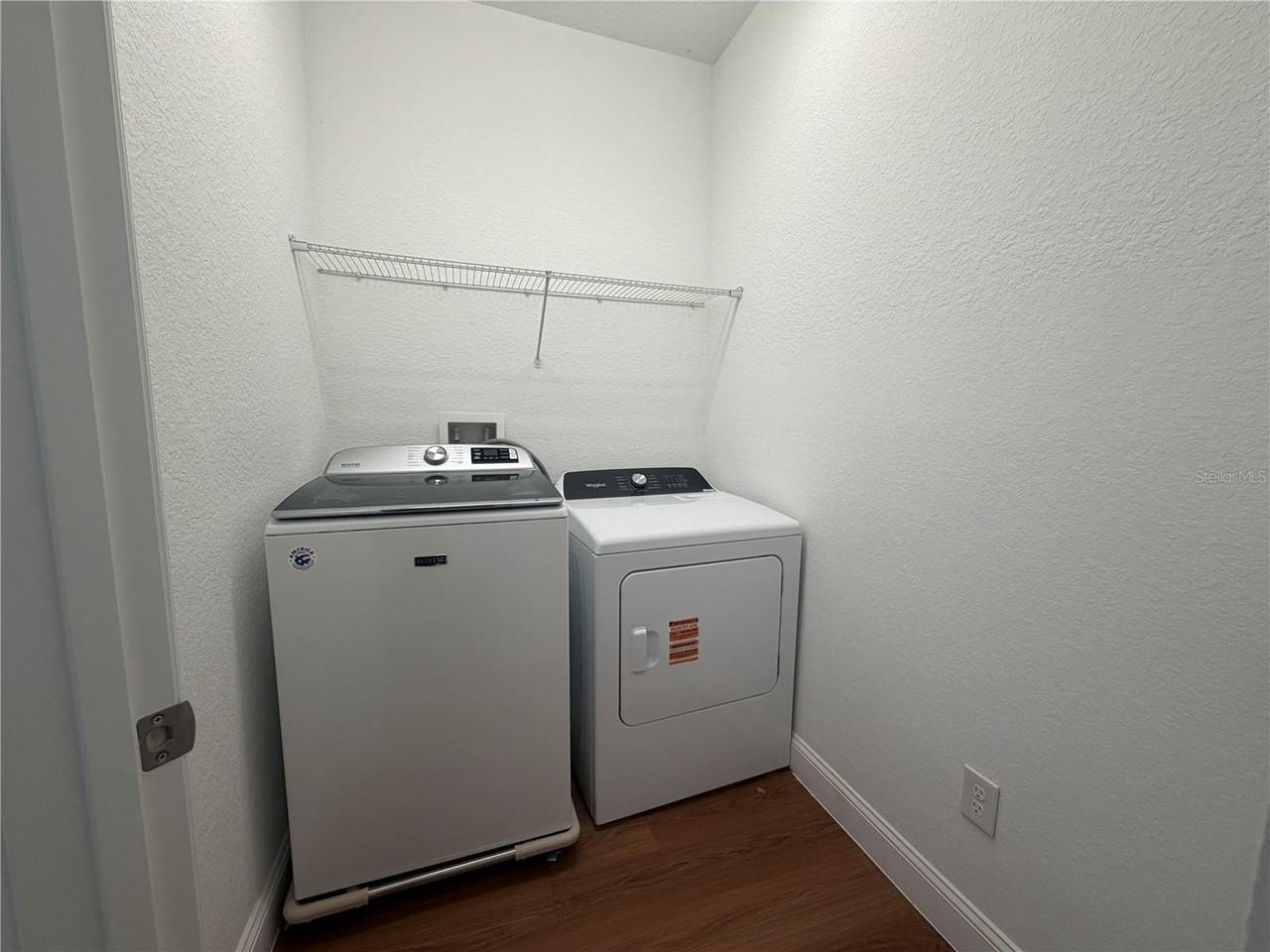 10536 Belfry Cir - Photo 4 of 26