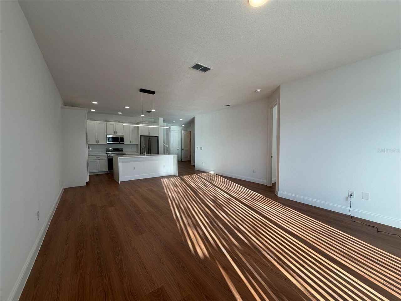 10536 Belfry Cir - Photo 7 of 26