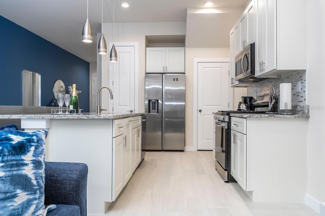 7529 Sunflower Cir - Photo 6 of 24