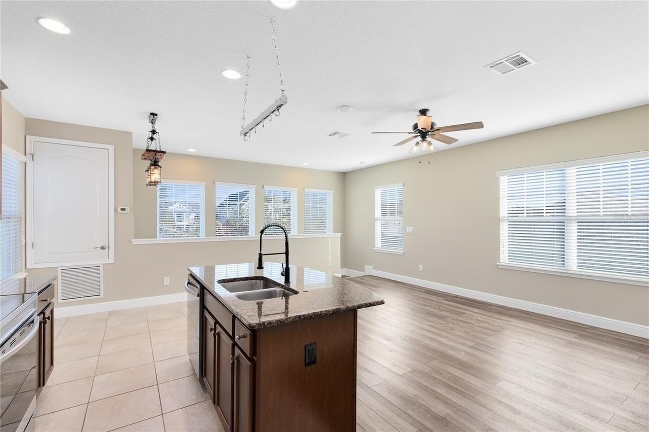 13787 Eliot Ave - Photo 7 of 24