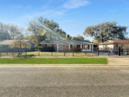 featured image of 524 San Lanta Cir