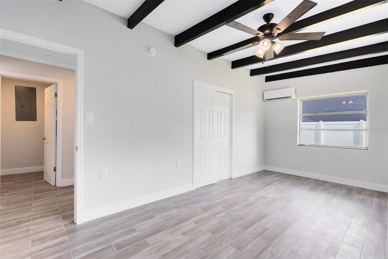 35614 Cedar Ln - Photo 3 of 50