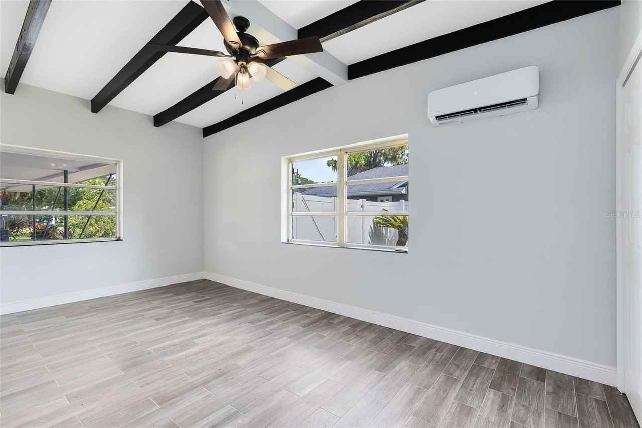 35614 Cedar Ln - Photo 5 of 50