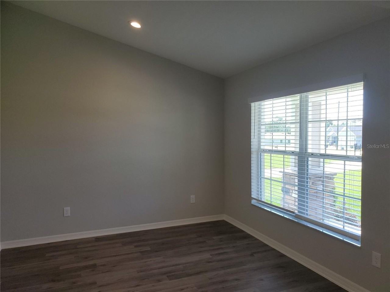 5076 Sw 104th Loop - Photo 5 of 23