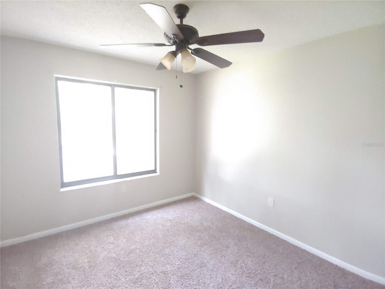 10090 Se 106th Ln - Photo 5 of 14