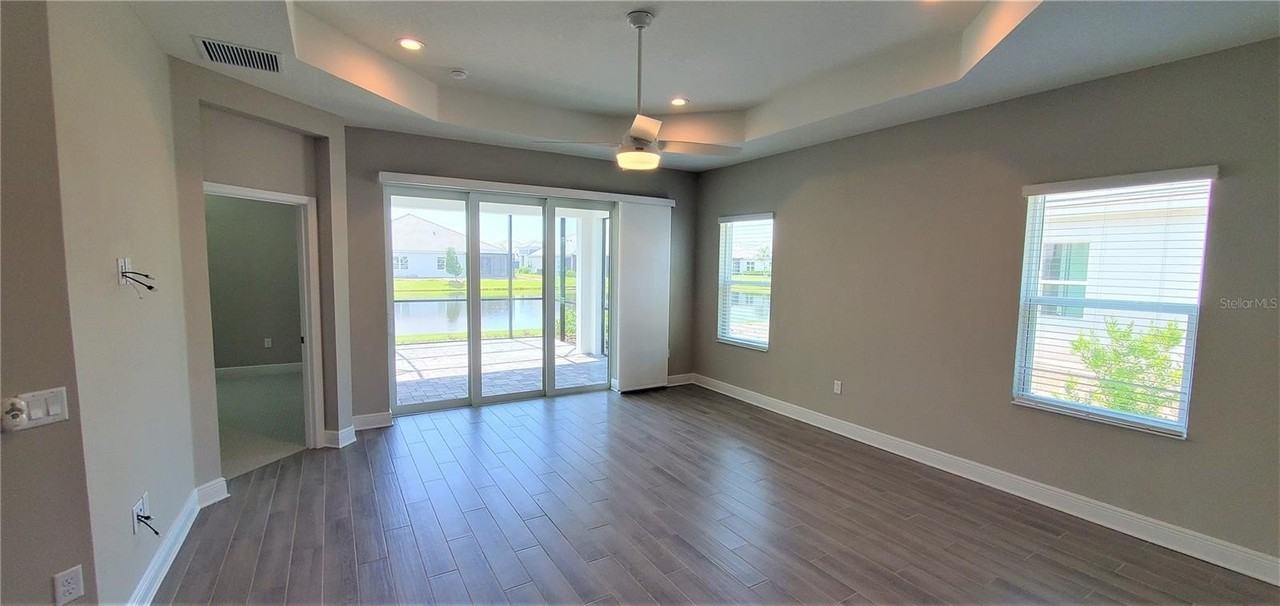 2626 Light Sky Ln - Photo 5 of 34