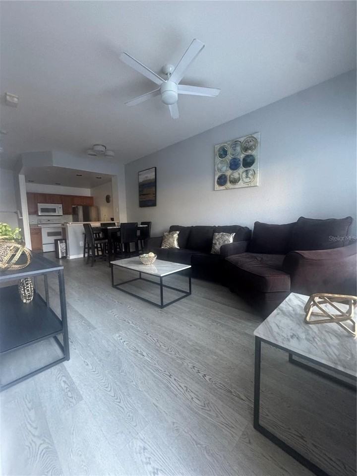 2219 San Vittorino Cir #104 - Photo 3 of 27