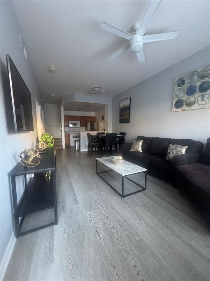 2219 San Vittorino Cir #104 - Photo 4 of 27