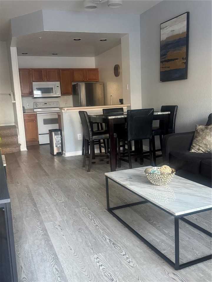 2219 San Vittorino Cir #104 - Photo 5 of 27