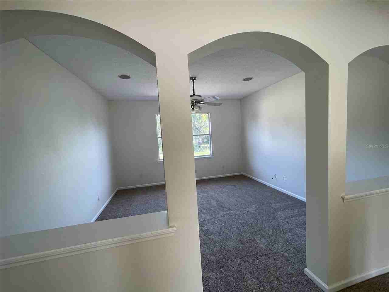 1311 Brandon Dr - Photo 4 of 32