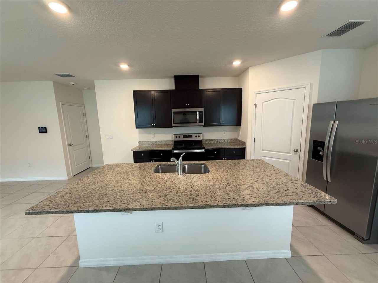 2626 Angel Falls Dr - Photo 6 of 36