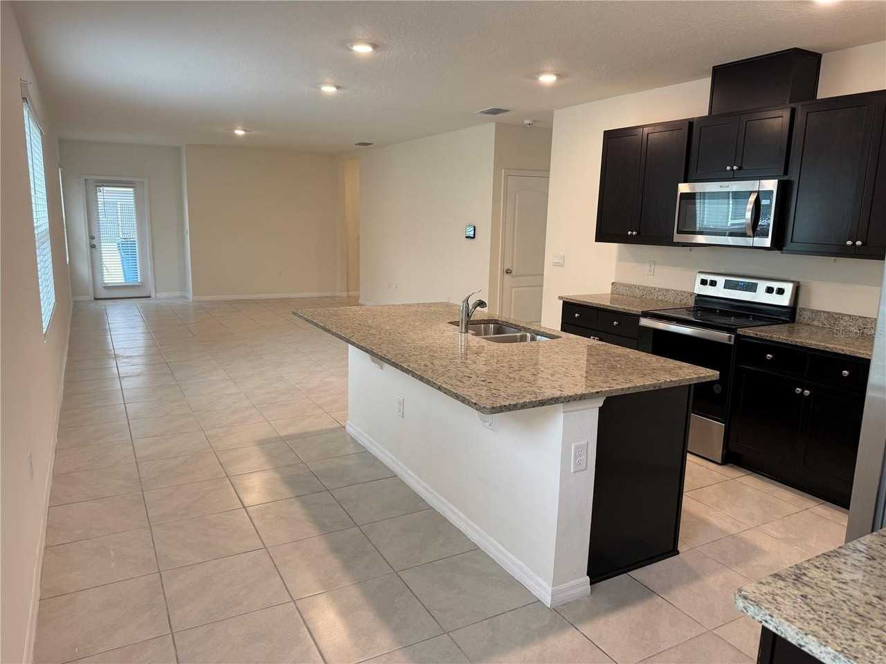 2626 Angel Falls Dr - Photo 7 of 36