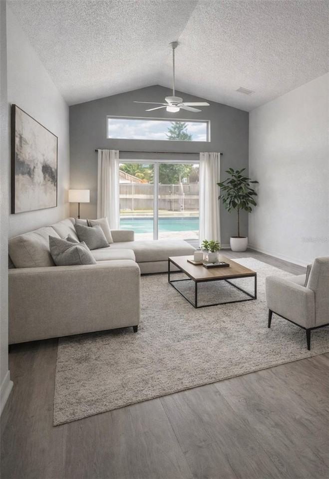 12605 Midpointe Dr - Photo 4 of 25