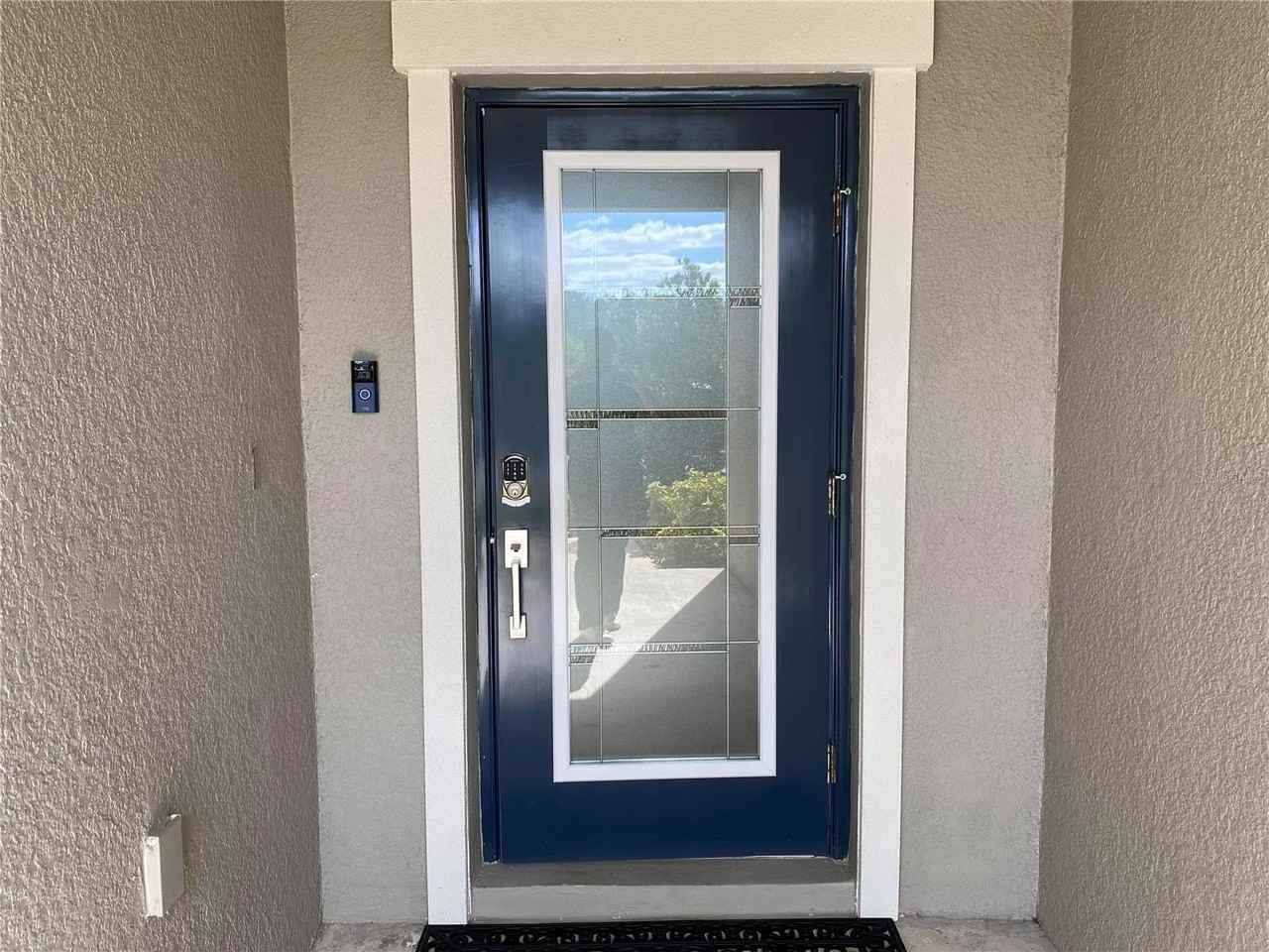 9516 Pembrooke Pines Dr - Photo 3 of 50