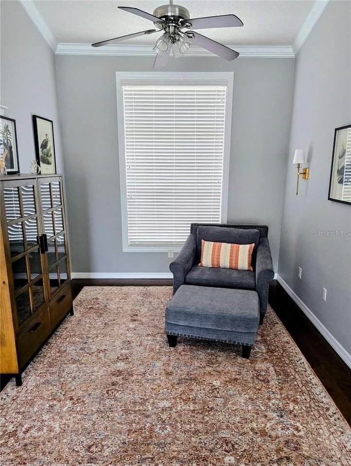 1028 Tradewinds Dr - Photo 6 of 15