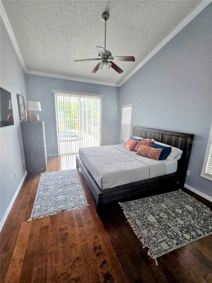 1028 Tradewinds Dr - Photo 7 of 15