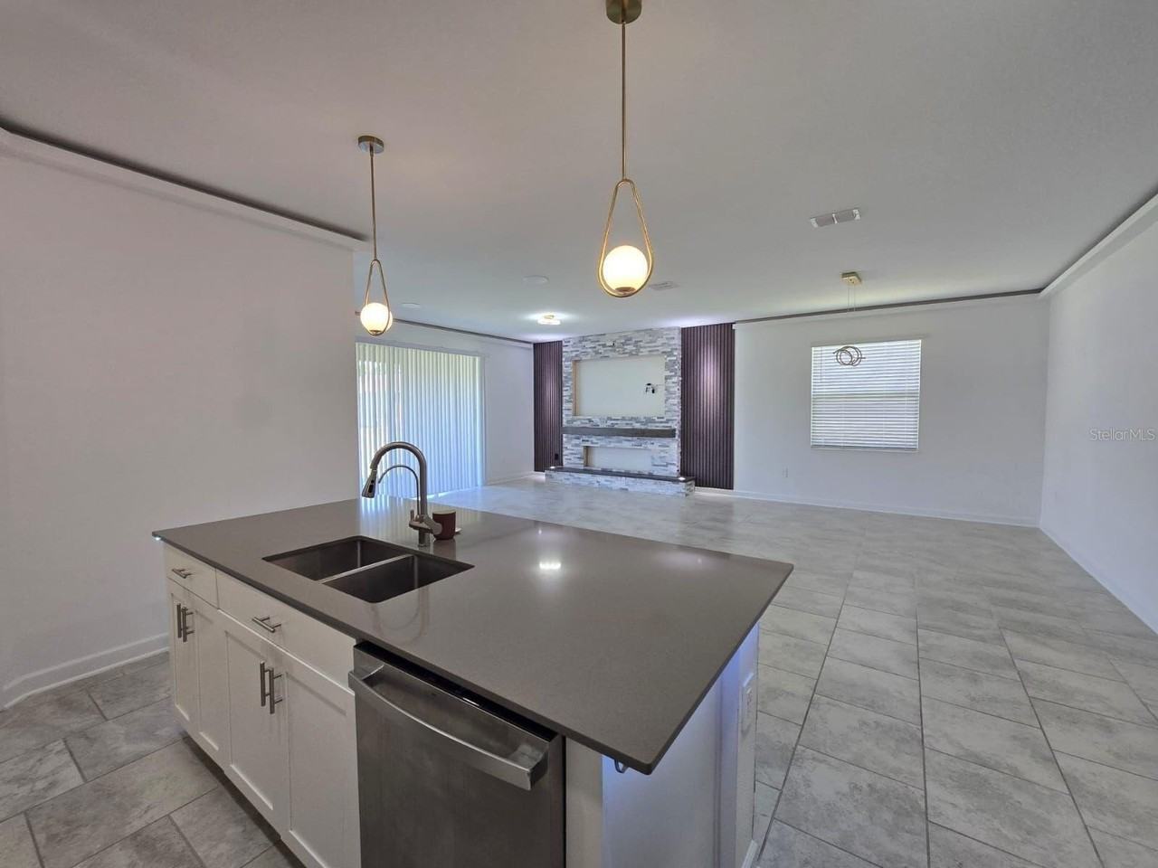 3071 Camden Way - Photo 7 of 44