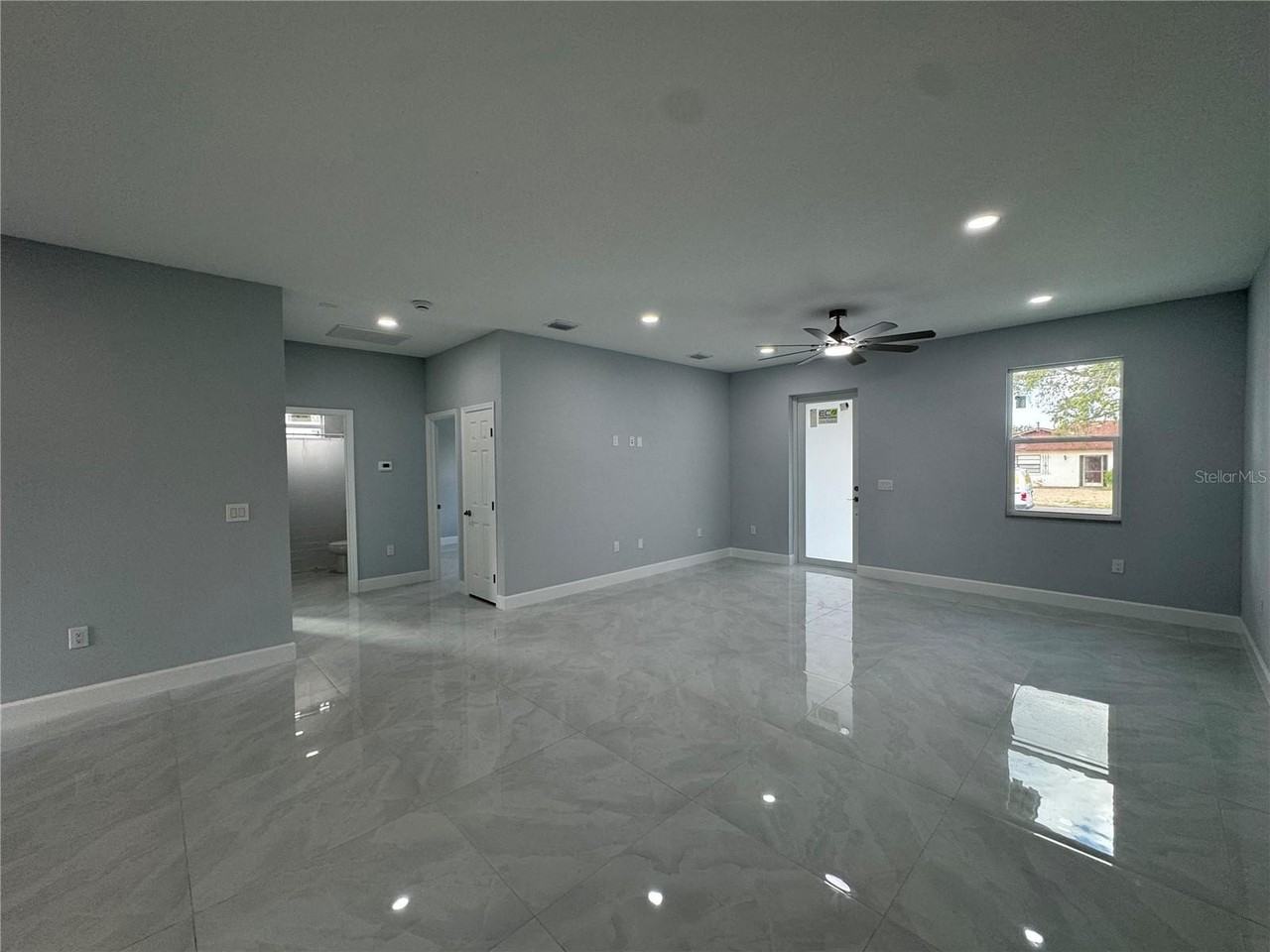 6018 Newmark St - Photo 6 of 21