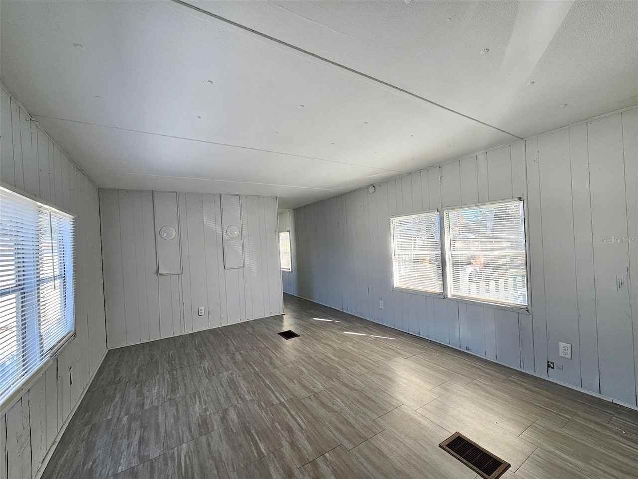 503 Longfellow Blvd #3 - Photo 2 of 11