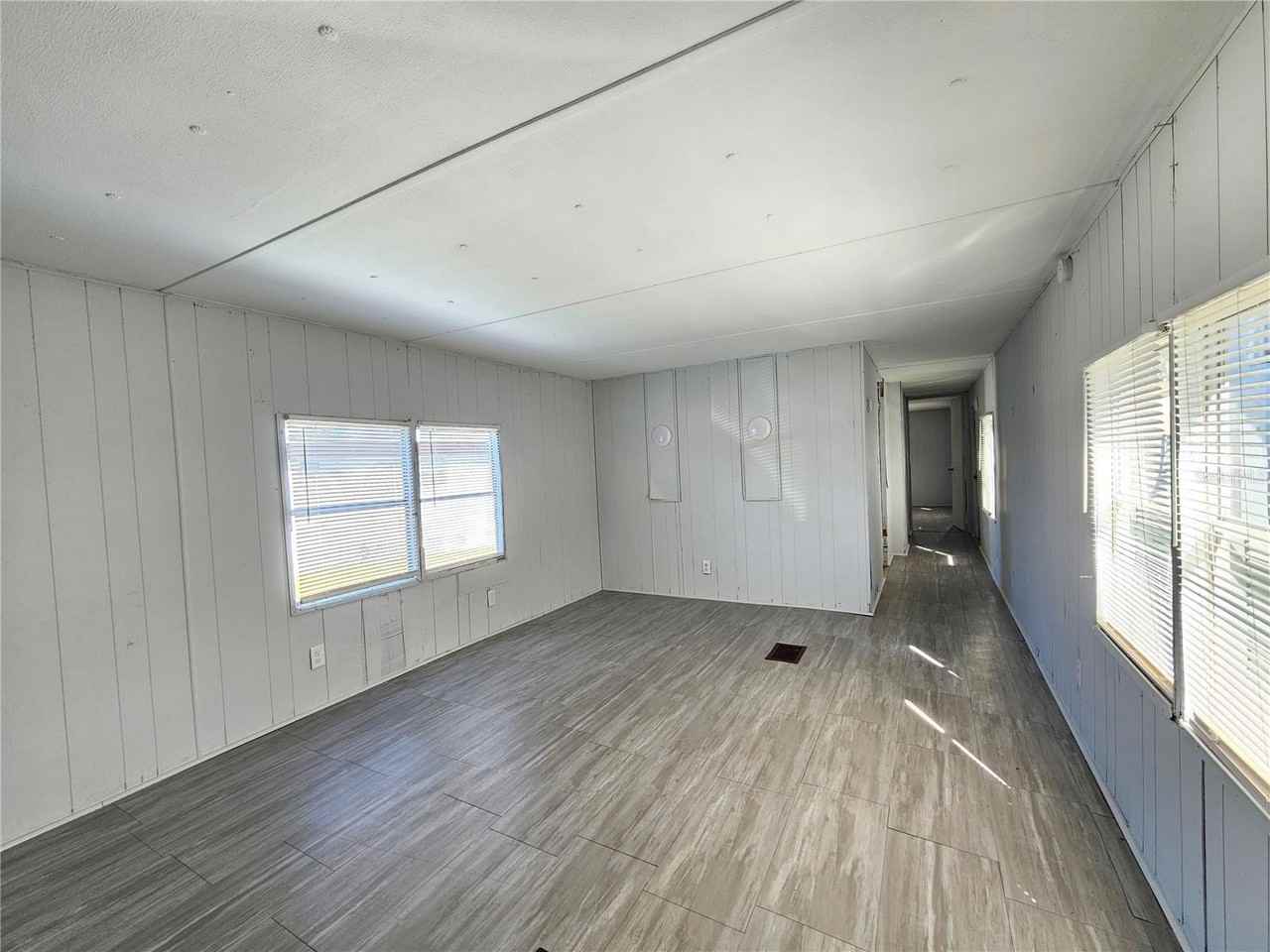 503 Longfellow Blvd #3 - Photo 4 of 11