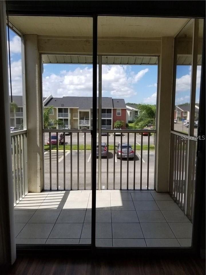 803 Lake Haven Sq #202 - Photo 7 of 17