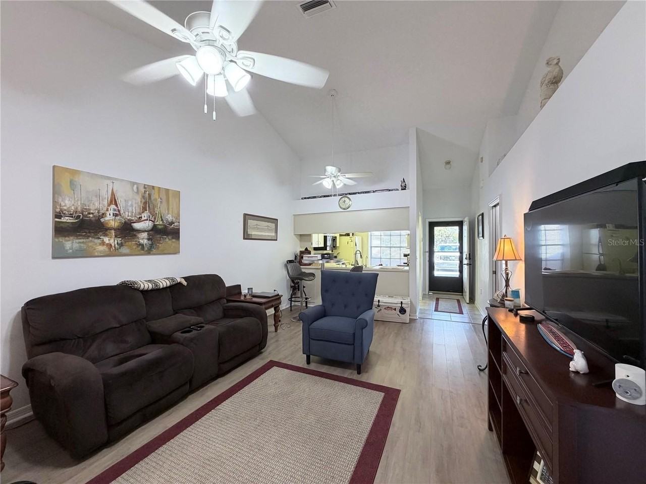 10512 Millriver Dr - Photo 4 of 18