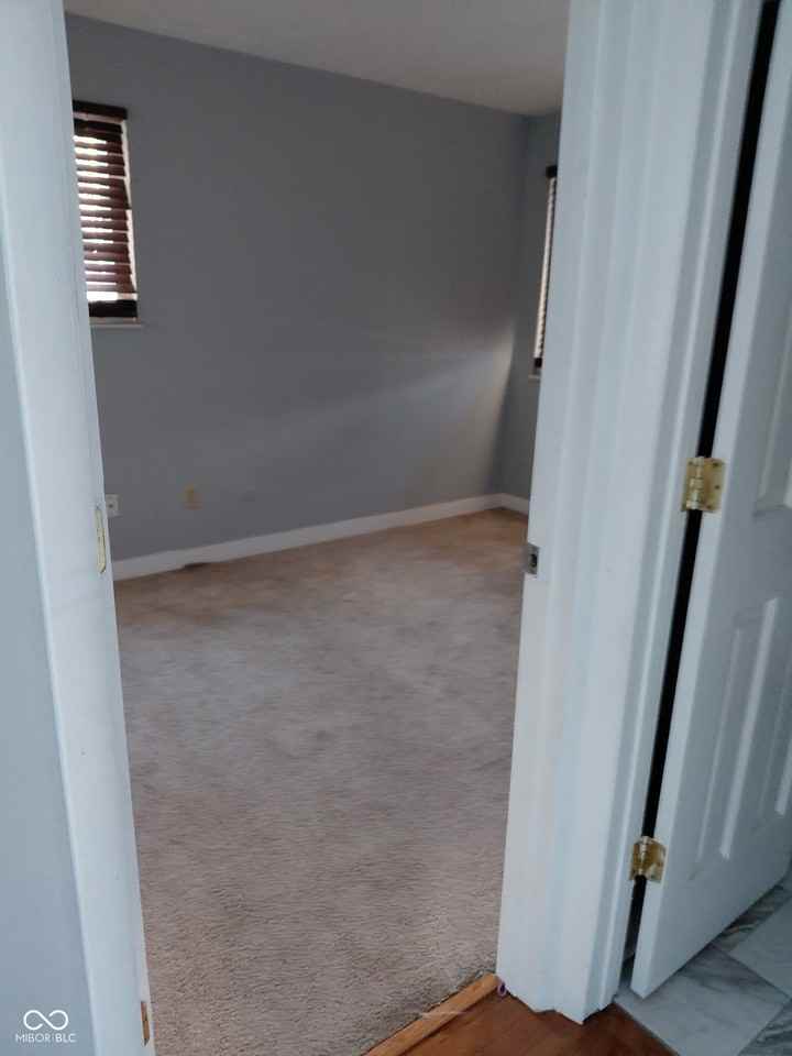 4454 Greenmeadow Cir - Photo 6 of 7