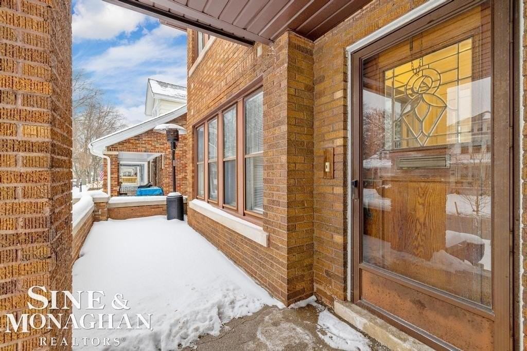 1357 Maryland St - Photo 2 of 36