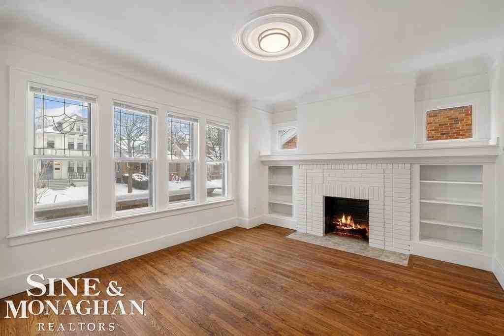 1357 Maryland St - Photo 7 of 36