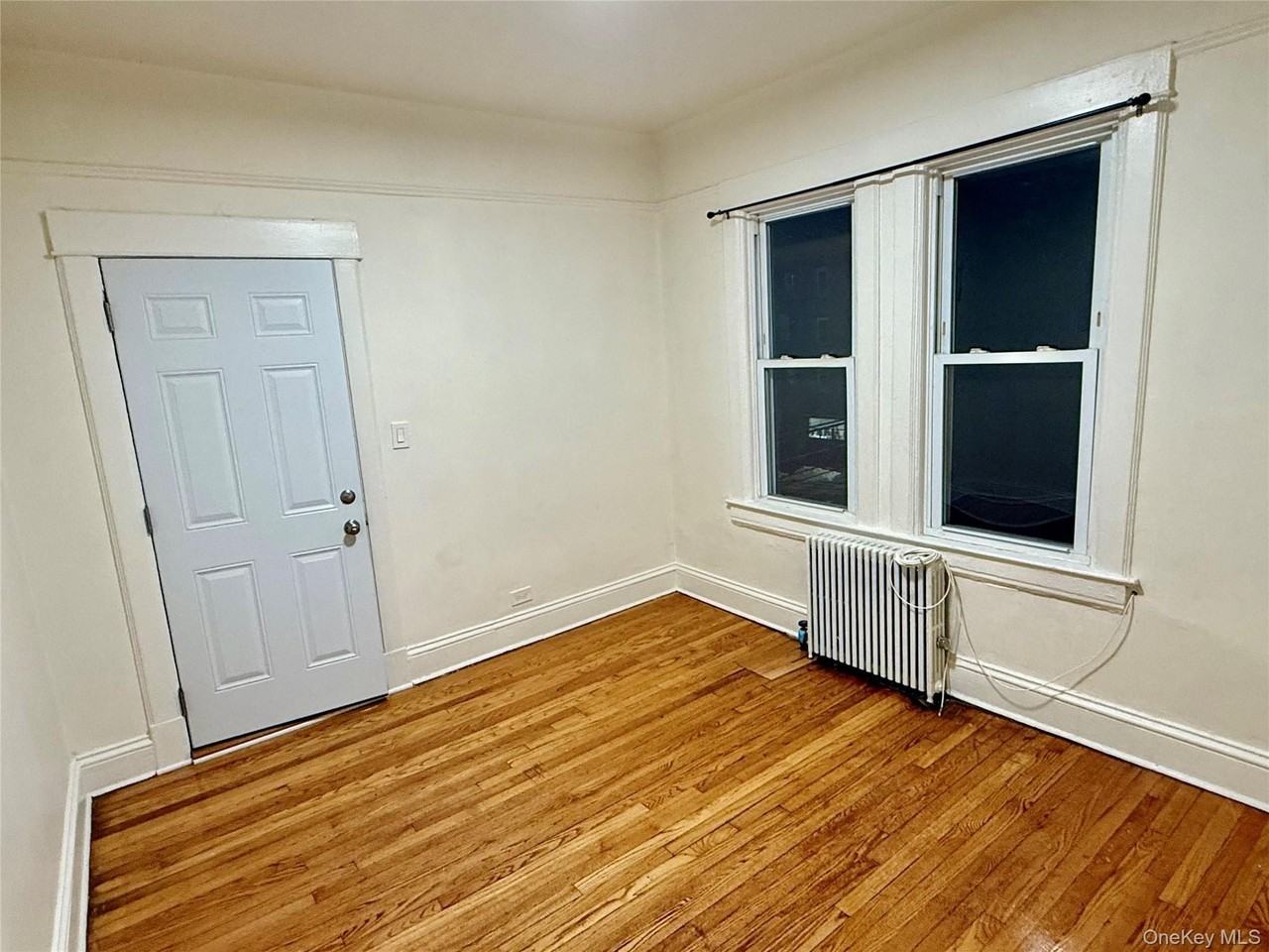 137 Lake Ave - Photo 6 of 7