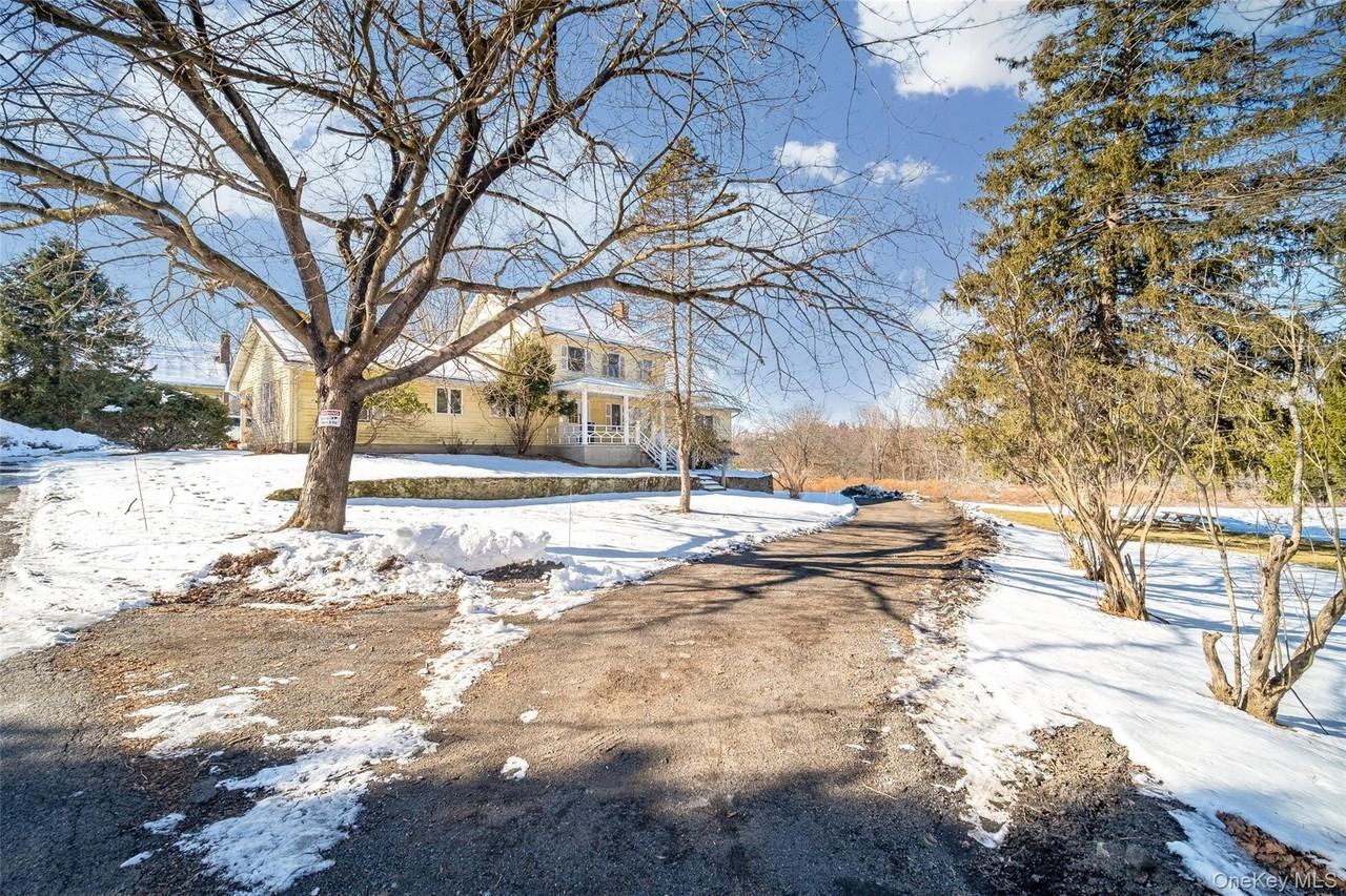 16 Jmd Dr - Photo 5 of 43