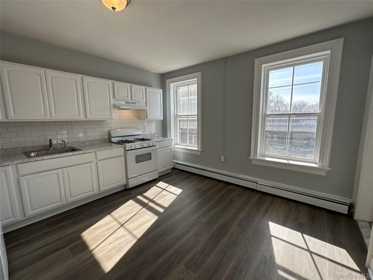 87 Broadway Apt 2 #2 - Photo 4 of 37