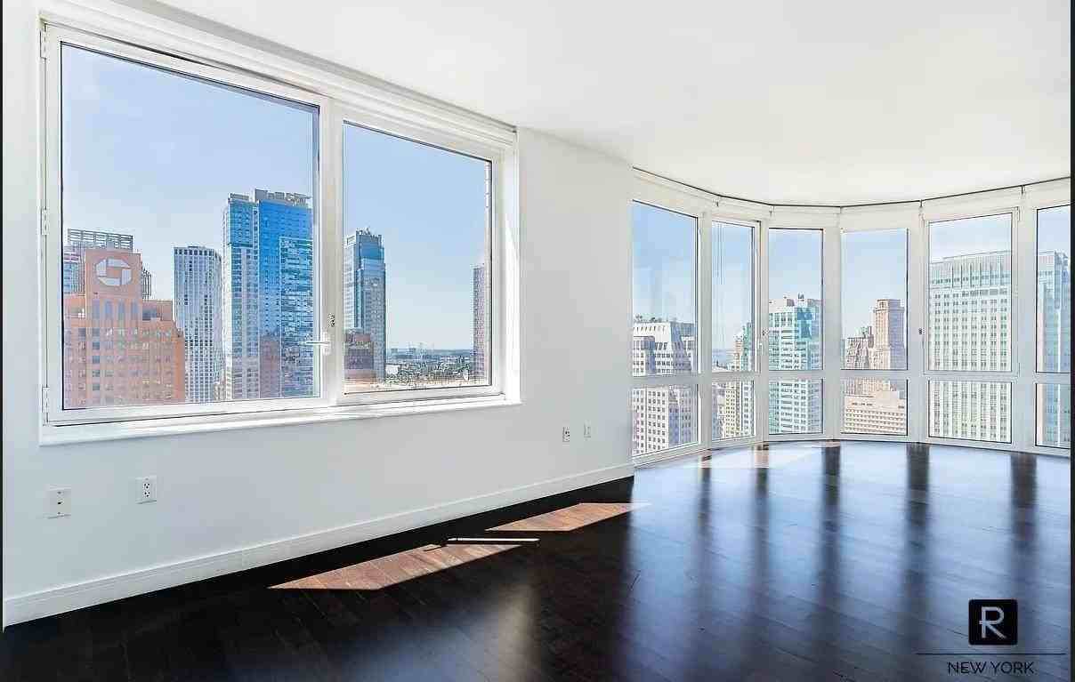 306 Gold St #36D - Photo 2 of 10