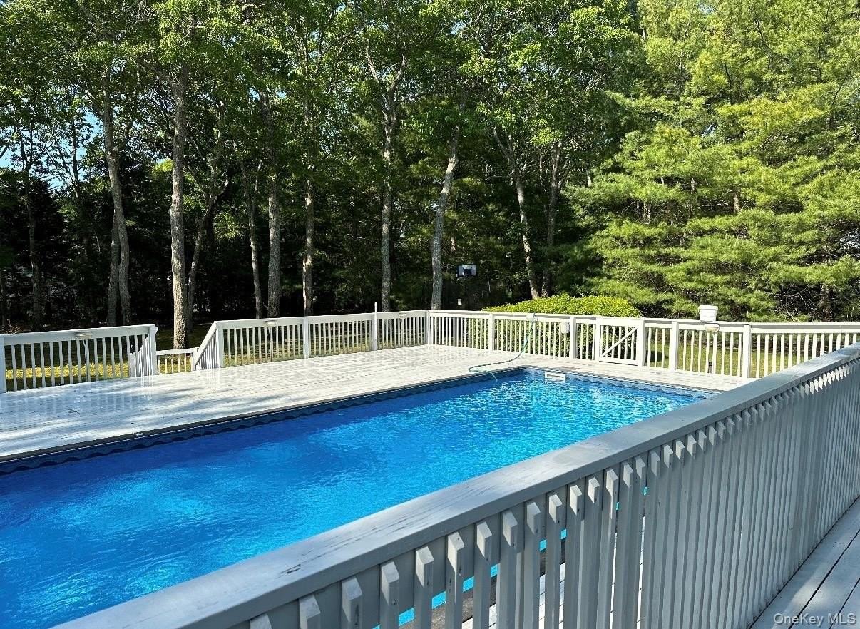 10 Skyes Neck Ct - Photo 4 of 28