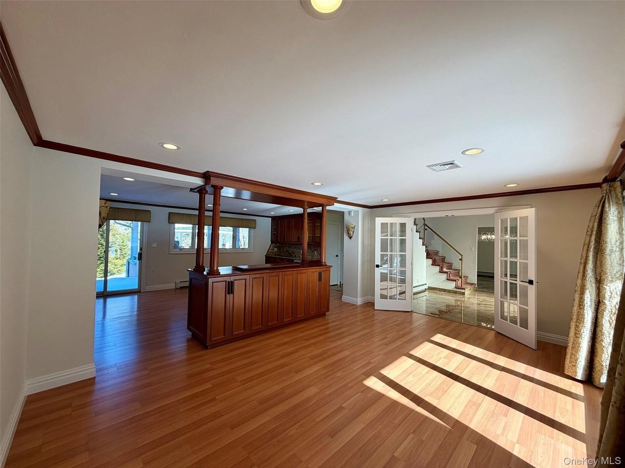 5 Glen Hill Ct - Photo 6 of 37