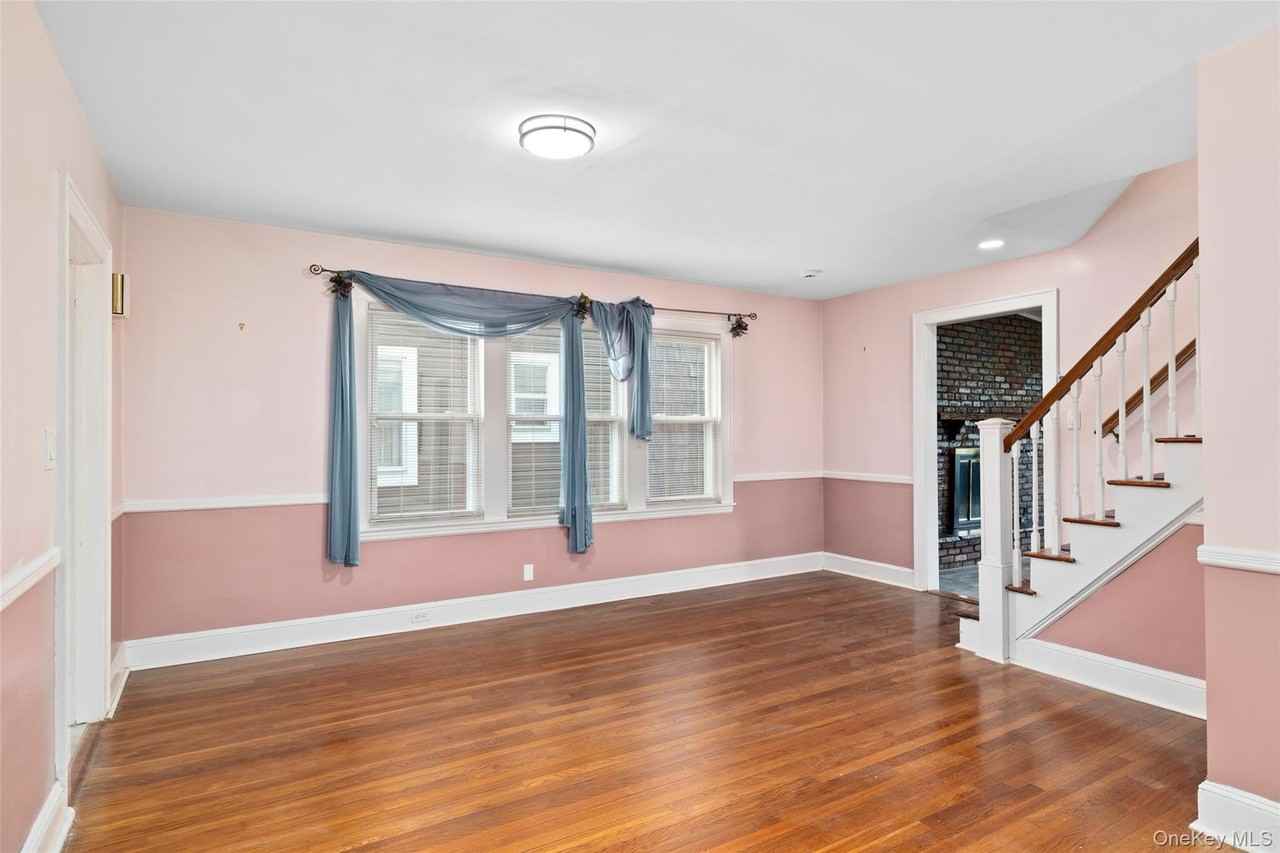 61 Dartmouth St - Photo 4 of 19